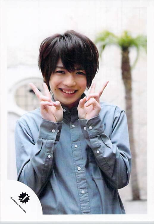 King&Prince  岩橋玄樹　2015年　ハワイオフショット公式写真コンプ Amazon.co.jp: King & Prince 公式 生 写真 （岩橋玄樹）KP00147